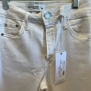 Just Black White Skinny Jeans with Modern Fit